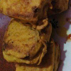 A picture of Noodles bread pakora.