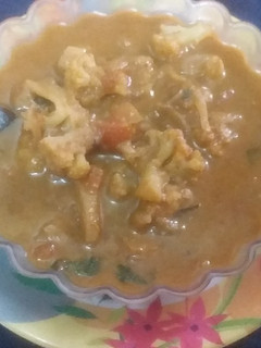காலிஃப்ளவர் கிரேவி(Cauliflower gravy recipe in tamil) செய்முறை முக்கிய புகைப்படம்