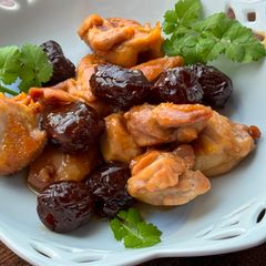 A picture of Japanese Soy Chicken with Dates.