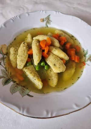 Diétás borsóleves rizsdaragaluskával recept fotója