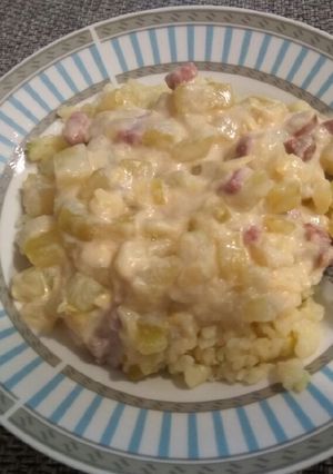 Cukkinis csusza (nokedli) cukkinis öntettel recept fotója