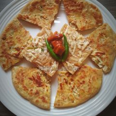A picture of Paneer paratha.