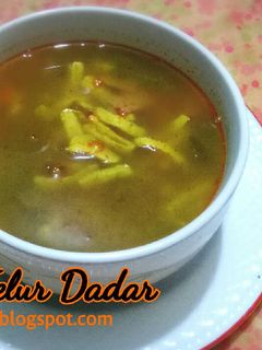 Foto resep Telur Dadar Kuah Kare (toddler meal)