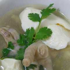 รูปของ Sup Ceker Tofu