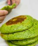 Pancake Trái Bơ Cải Xoăn Kale Bé Ăn Dặm BLW