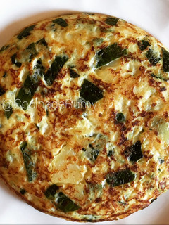 Una foto de Tortilla con calabacines