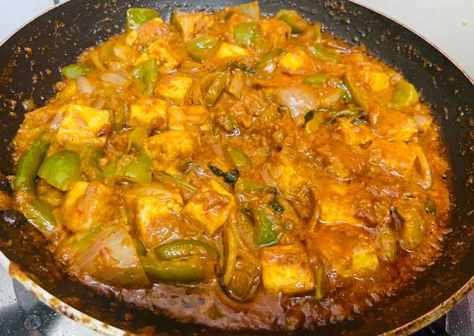 https://img-global.cpcdn.com/recipes/01c198397491769e/680x482cq70/kadai-paneer-recipe-main-photo.jpg