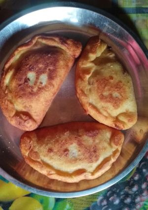 A picture of Salty Gujiya.