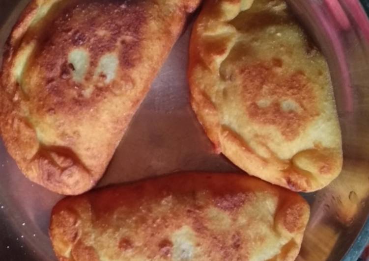 Step-by-Step Guide to Cook Delicious Salty Gujiya