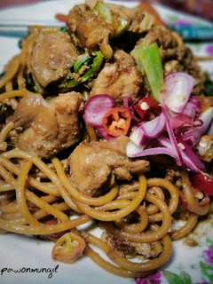 Foto resep Spaghetti Tek Tek + Acar Bawang