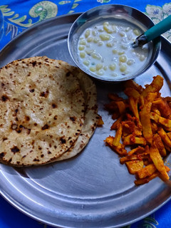अरबी की सब्जी बूंदी रायता (Arbi ki sabzi boondi raita recipe in hindi) रेसिपी मुख्य फोटो