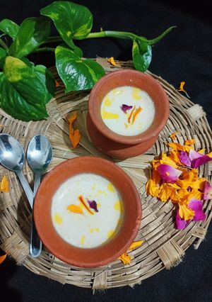 मिष्टी दोई (mishti doi recipe in Hindi) रेसिपी मुख्य फोटो