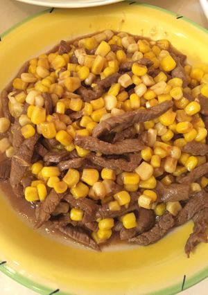 玉米炒牛肉 的食譜成品照片