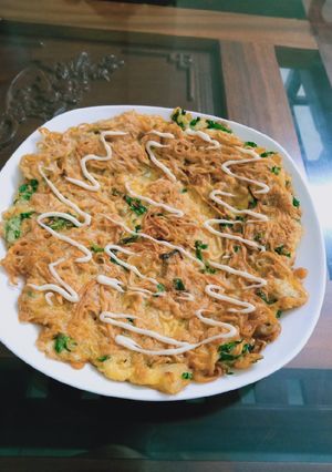 Hình của món Mỳ tôm chiên trứng.