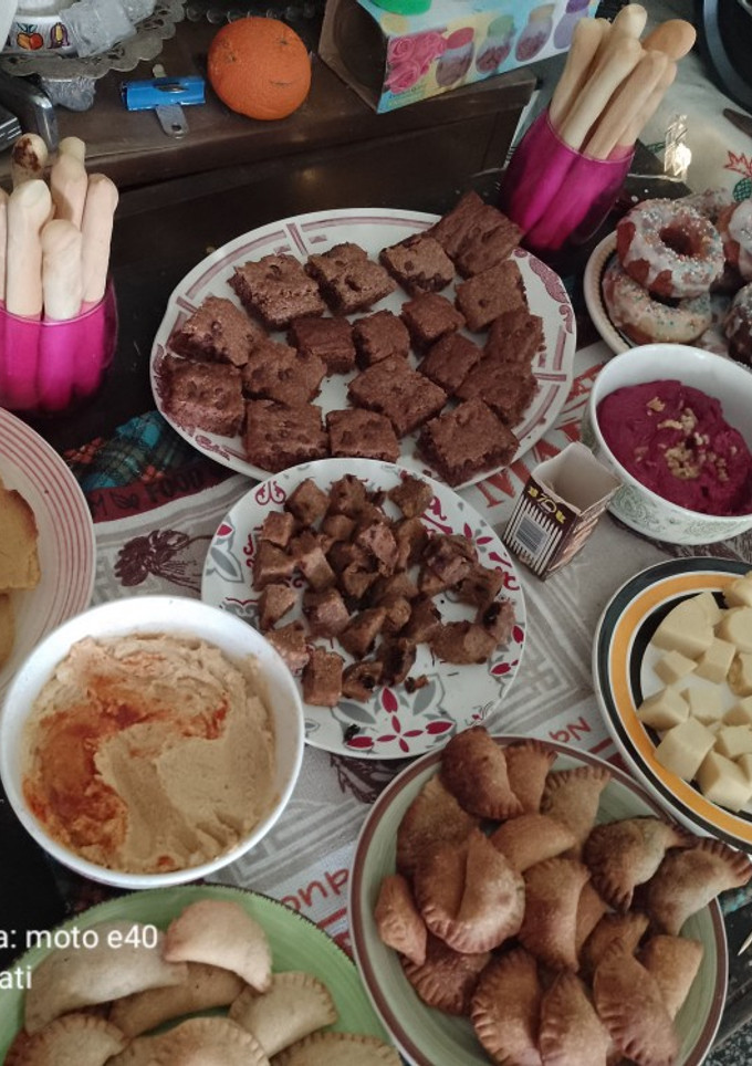 Una foto de Fiesta de primavera con amigos, vegano y casero!