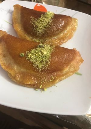 صورة لوصفة قطايف محشي جوز وجبنة مشوي بالفرن