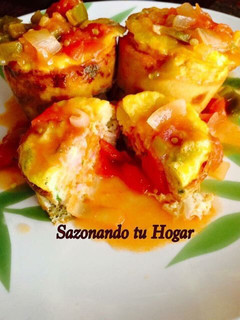 Una foto de Muffins de huevos mexicanos💖