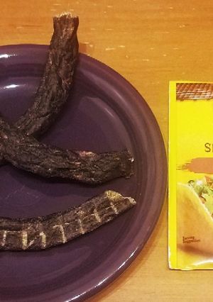 A picture of Smokey Taco Beef Jerky.
