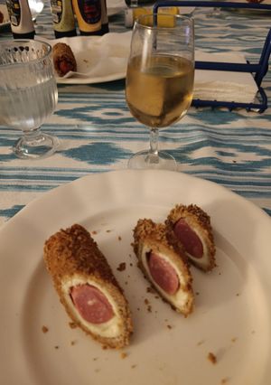 Una foto de Rulos crujientes de Salchichas y Queso