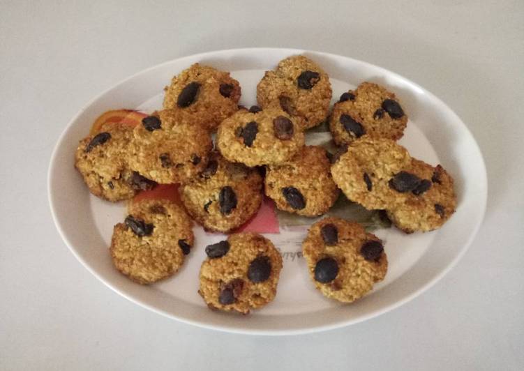 Easiest Way to Prepare Homemade Healthy Banana & oats cookies