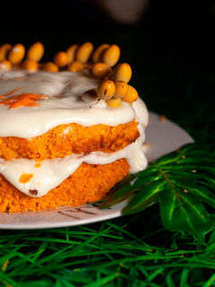 Una foto de Tarta de quinoa y zanahoria con frosting de queso (sin gluten)