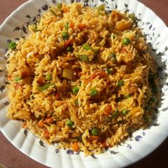A picture of Tawa pulao / pav bhaji masala rice.