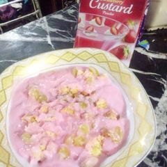 A picture of Strawberry Custard.