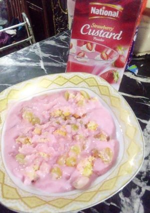 A picture of Strawberry Custard.