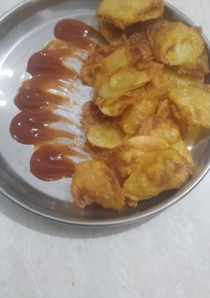 A picture of Potato pakoda chips.