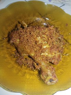 Foto resep Ayam goreng serundeng Lengkuas