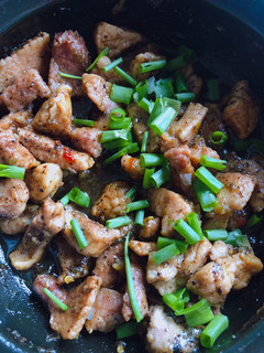Hình của món Thịt kho tiêu.