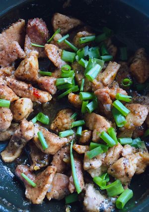 Hình của món Thịt kho tiêu.