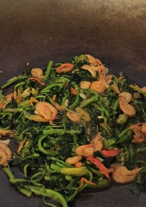 Foto resep Tumis selada(kenci)+ udang