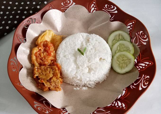 Nasi Tahu Tempe Sambal Bawang