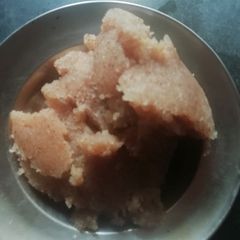 A picture of Suji halwa.