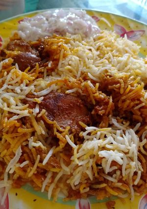 A picture of Chicken pullav.