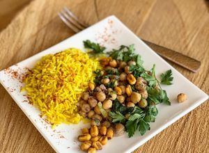 Una foto de Curry de Garbanzos con Arroz Basmati