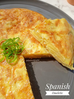 Foto resep Spanish Omelette (Tortilla De Patatas)