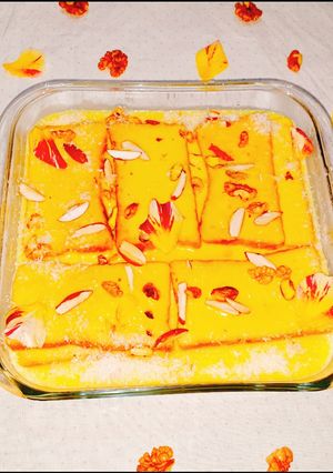 A picture of Hot rusk pudding.