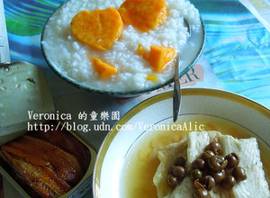 ◎電鍋煮粥~ 心心相印地瓜粥 的食譜成品照片