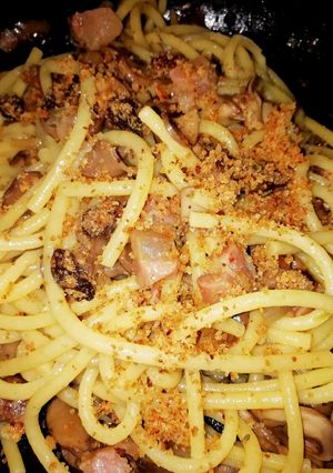 Foto di Bigoli guanciale e funghi champignon