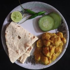 A picture of Taro Root Curry Arbi.