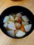 Sup daging bola ayam dan lobak