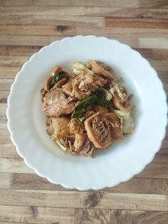 Foto resep Oseng Ayam, Tahu Pong dan Kubis
