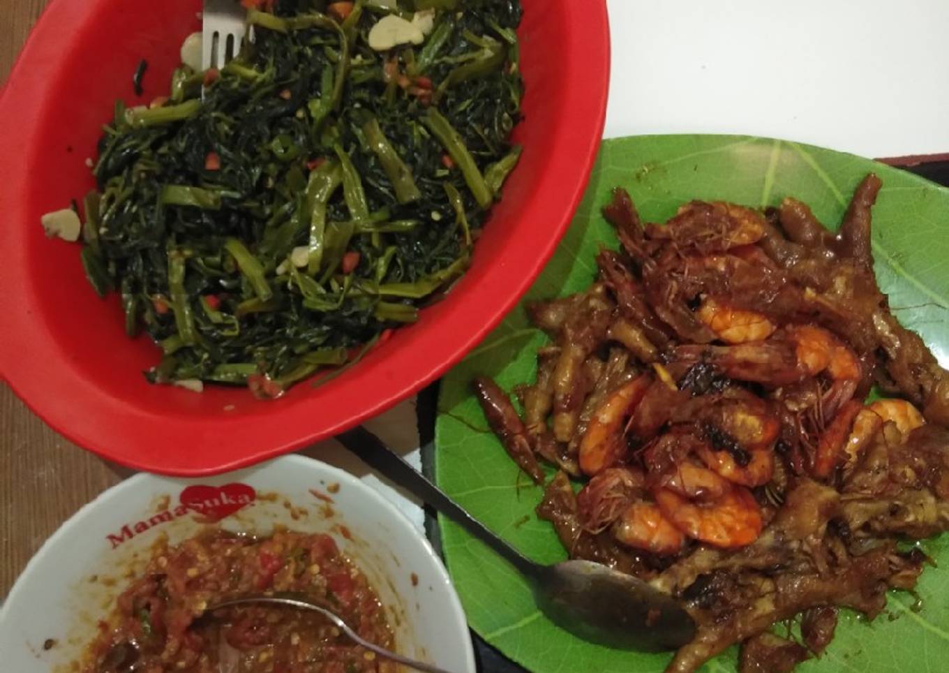 Udang dan ceker bakar madu