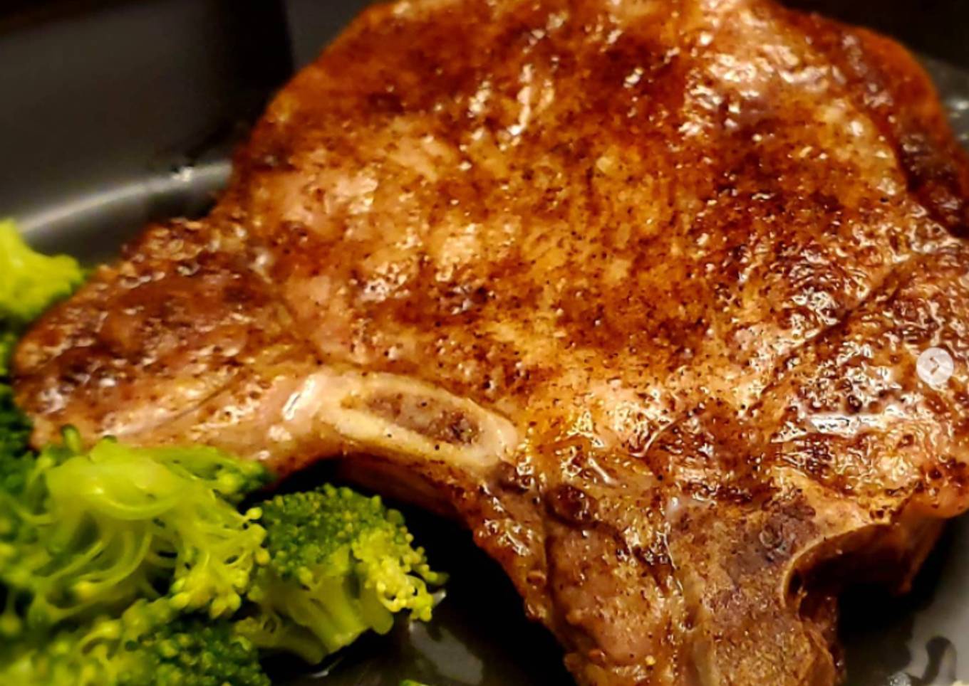 Steps to Make Any-night-of-the-week Spicy Mocha Salt Pork Chops