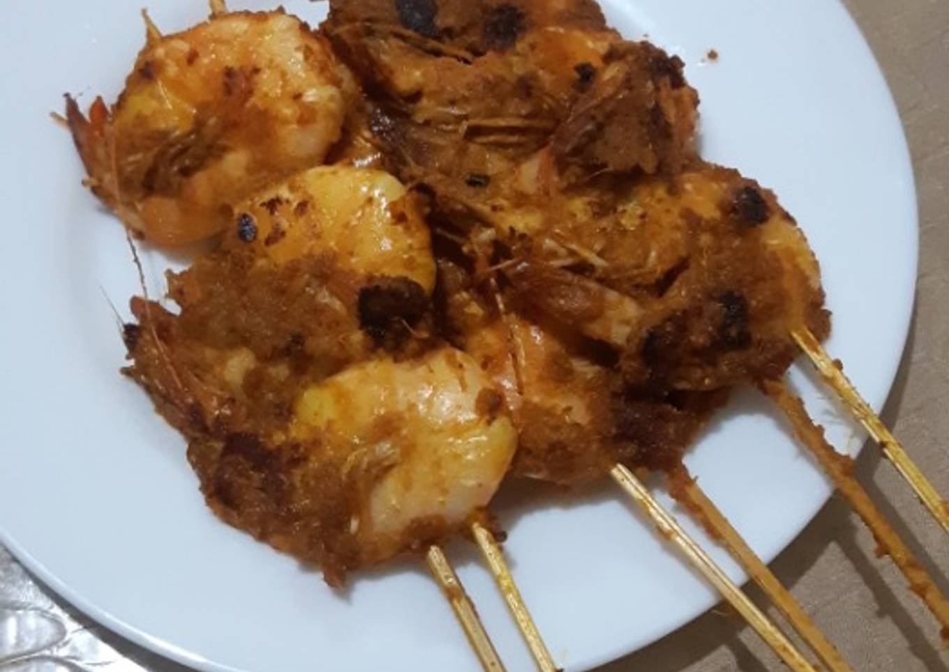 Udang bakar bumbu kuning ala warung seafood