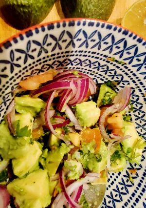 A picture of Mexican Avocado Salad 🥗.