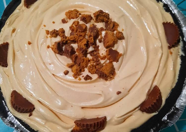 Steps to Make Homemade Yummy Peanut Butter Pie (frozen)