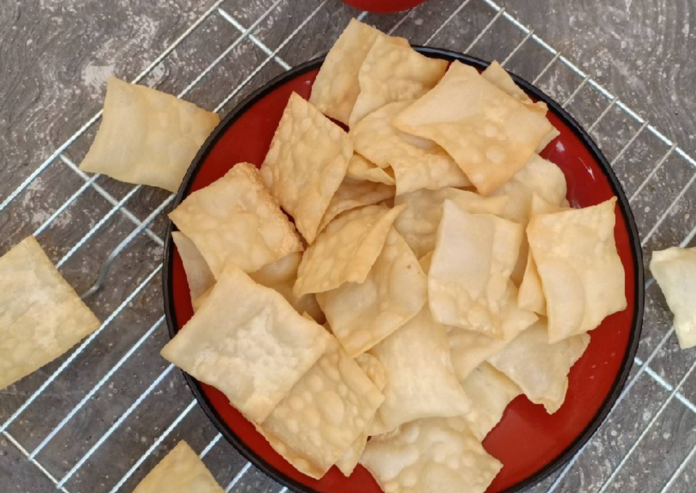 Pangsit Goreng Kotak